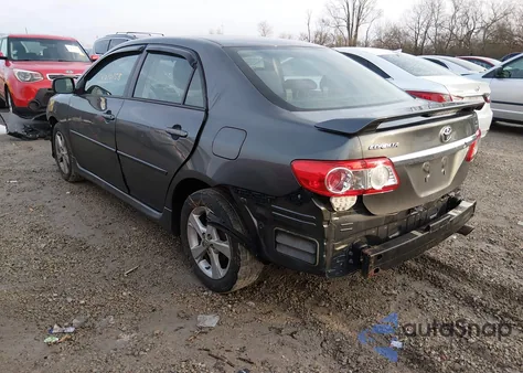 2013 Toyota Corolla L/Le/Le Special Edition/S/S Special Edition z USA, uszkodzony, nr VIN 2T1BU4EE1D6965517